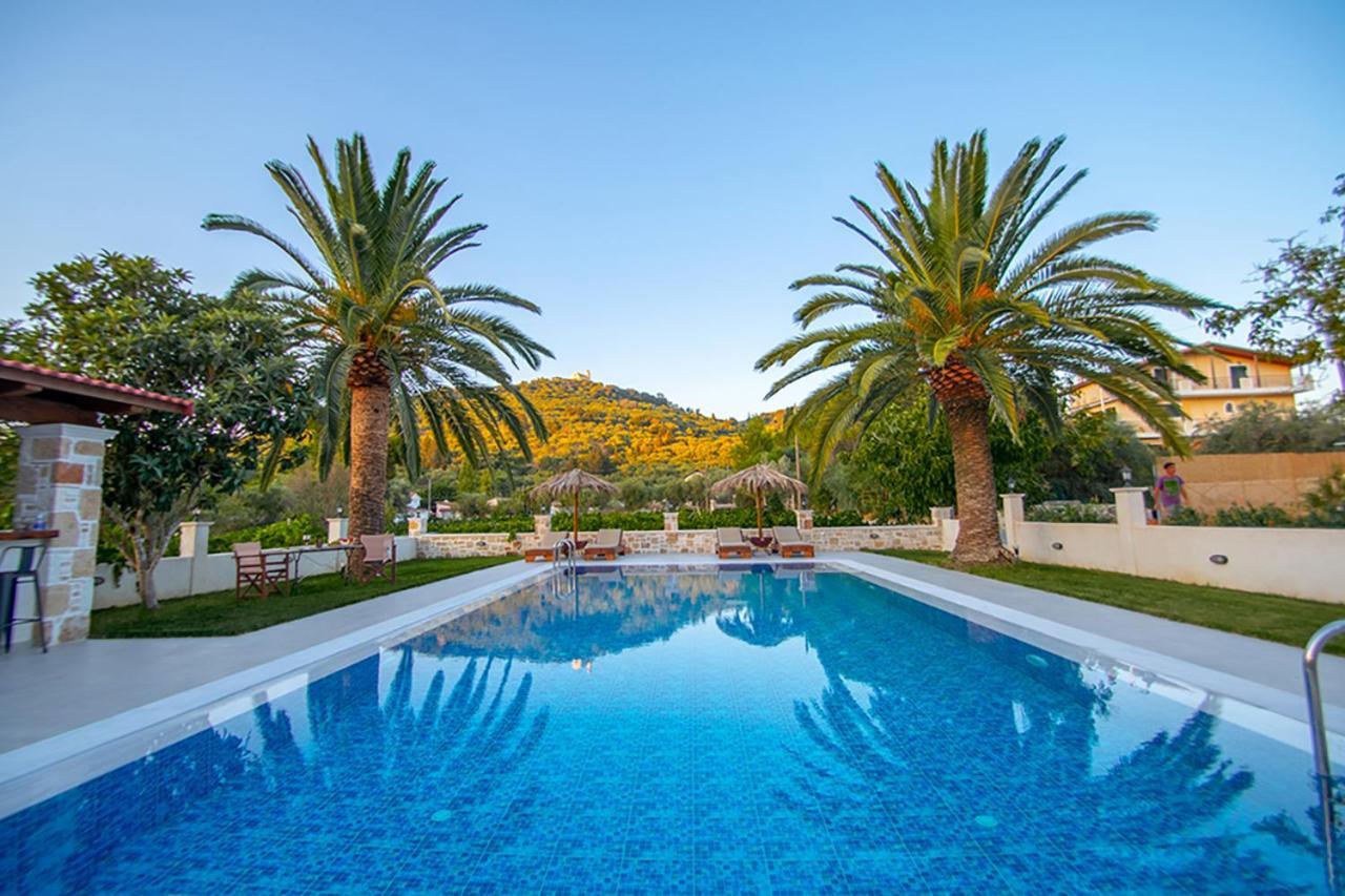 Zissis Villa & Pool 5Min Drive To Beach Kato Yerakarion Exterior foto